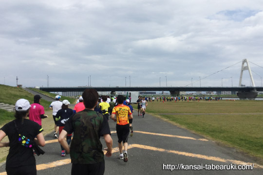 なにわ淀川ハーフマラソン