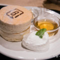ホワイトスフレ パンケーキ