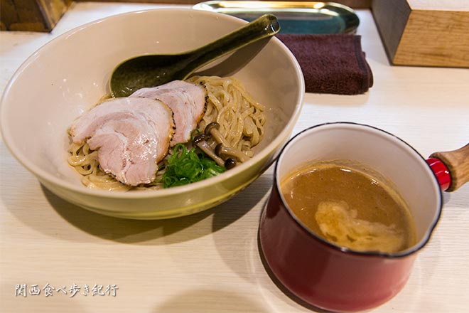鶏と魚介らぁ麺 komugiのつけ麺