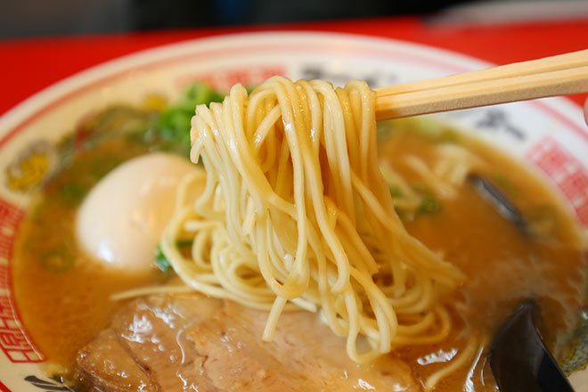 豚骨ラーメンを食べてみた