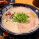 博多一幸舎の豚骨ラーメン